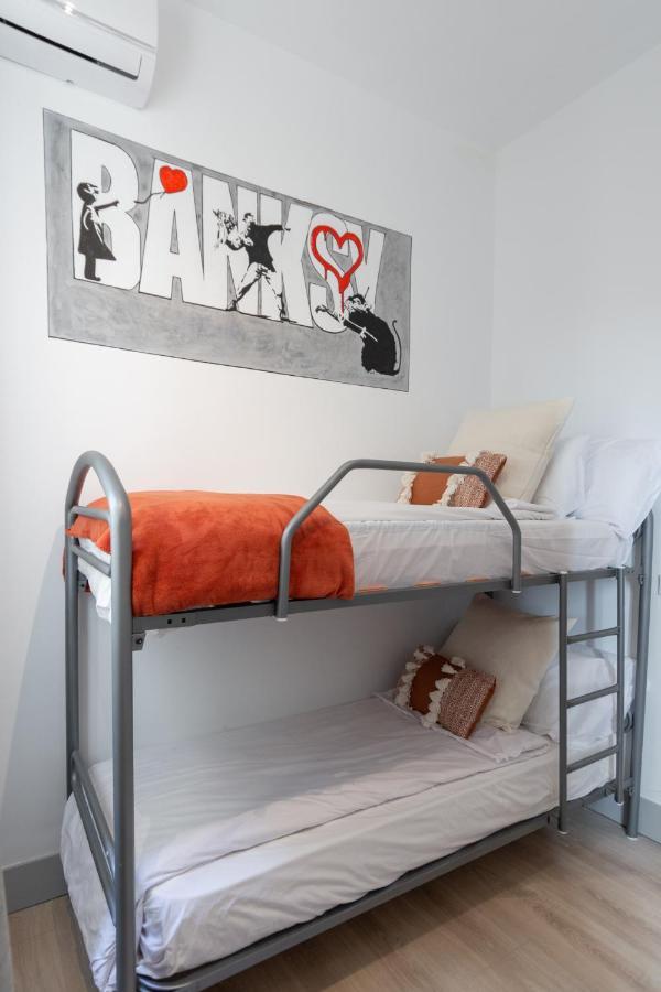 Exclusive Banksy Downtown, By Monaro***** Appartement Madrid Buitenkant foto
