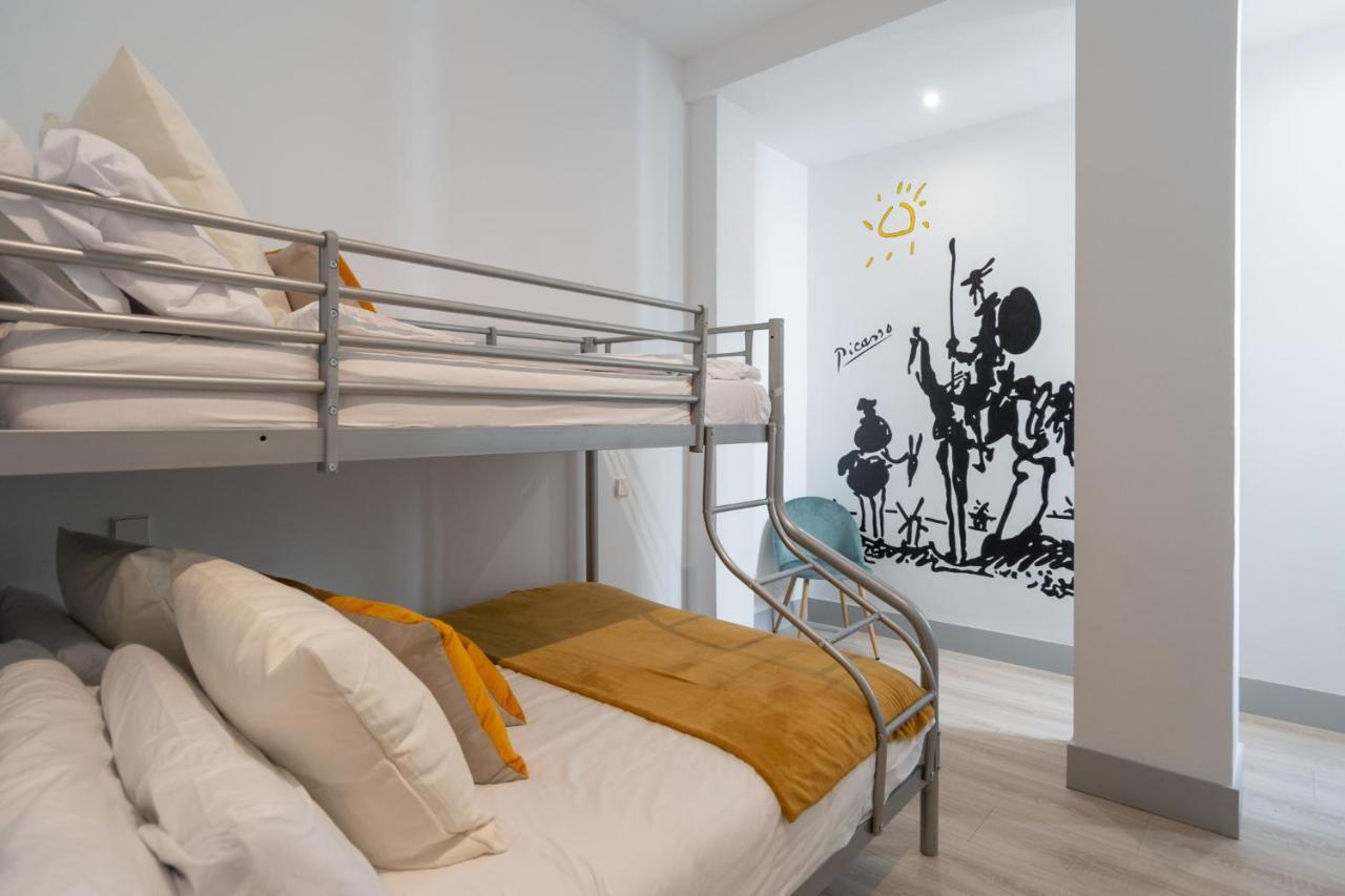Exclusive Banksy Downtown, By Monaro***** Appartement Madrid Buitenkant foto